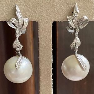 pearl and diamond 14k dangle earrings estate